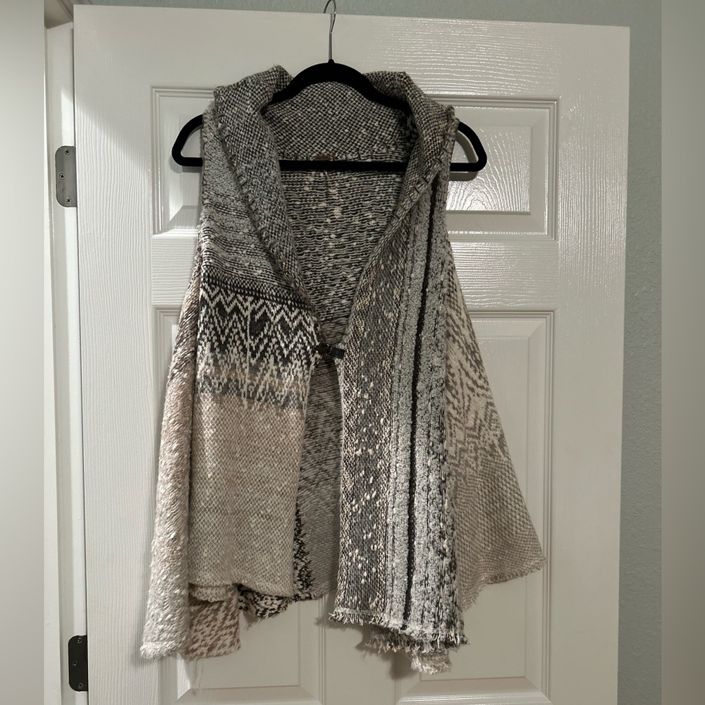 Free People Gray and Cream Knit Swing Sweater Vest